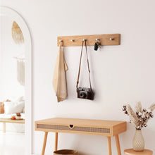 Laden Sie das Bild in den Galerie-Viewer, Garderobenleiste Eiche